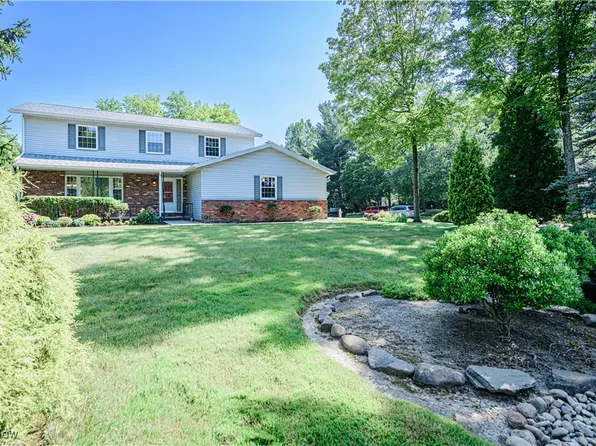 32450 Cannon Rd, Solon, OH 44139