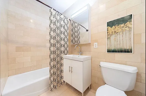 Rented by Platinum Properties | media 17