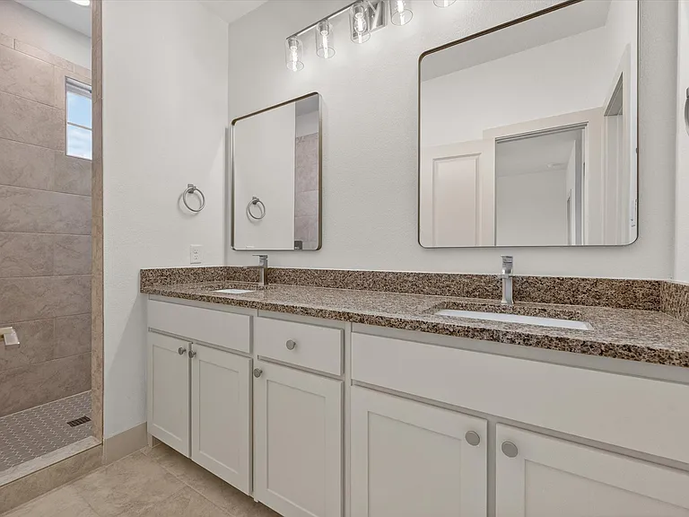 500 E Kimball St #2 — Photo 22