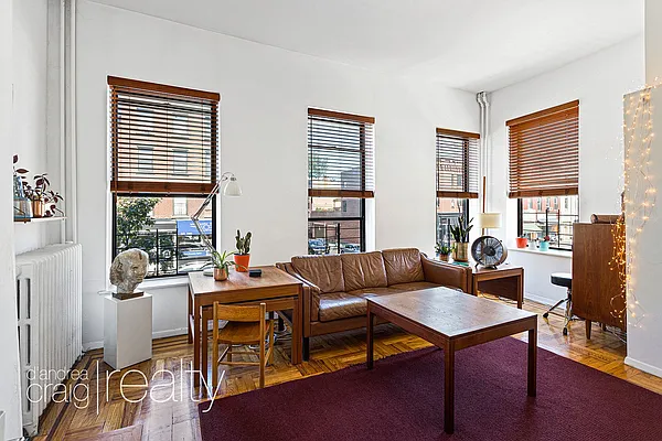 Rented by D'Andrea Craig Realty | media 17