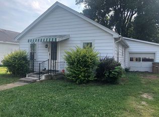 228 Smith St, Columbus, IN 47201