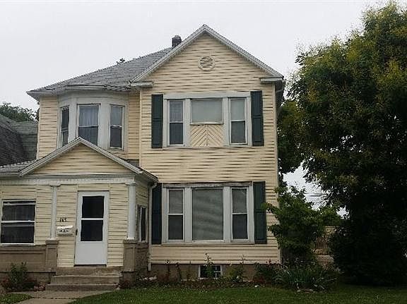 2nd image of 445 Deeds Ave