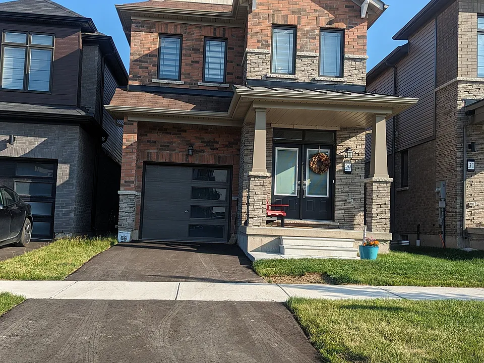 29 Gunn Ave