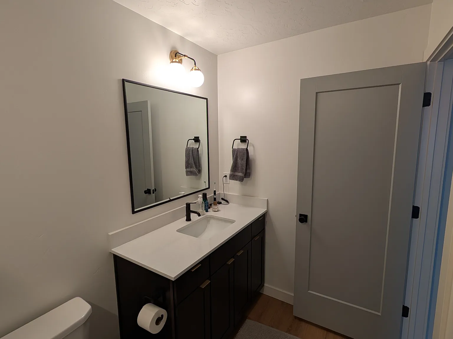 3 bed, 1776 sqft, $2,159 — Photo 1