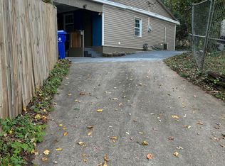 207 Manhattan Ave, Oak Ridge, TN 37830