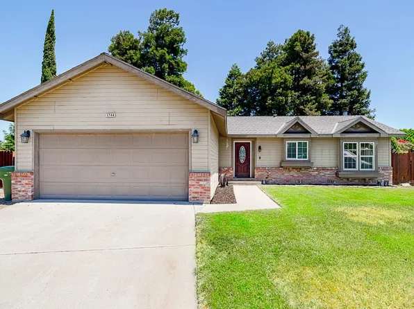 1744 Boston Ct, Turlock, CA 95382