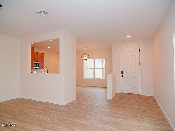 4th image of 9237 N Centipede Ave