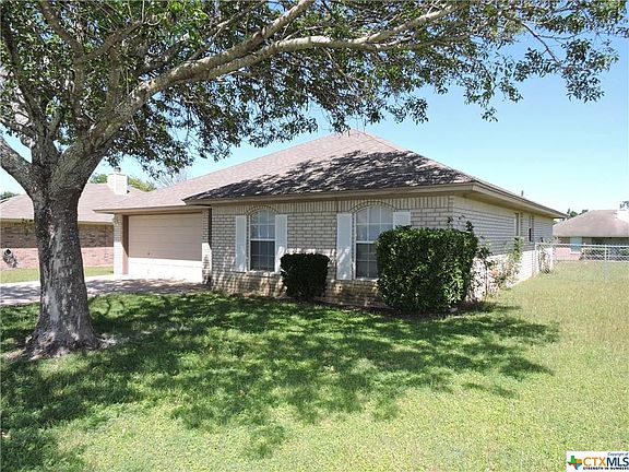 3rd image of 3906 Riverrock Dr
