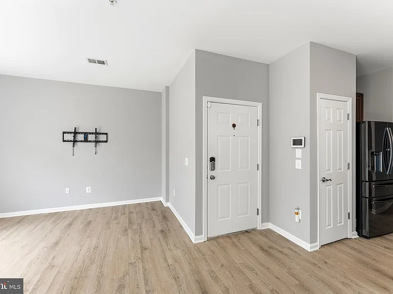 13949 Hollow Wind Way #201 — Photo 4