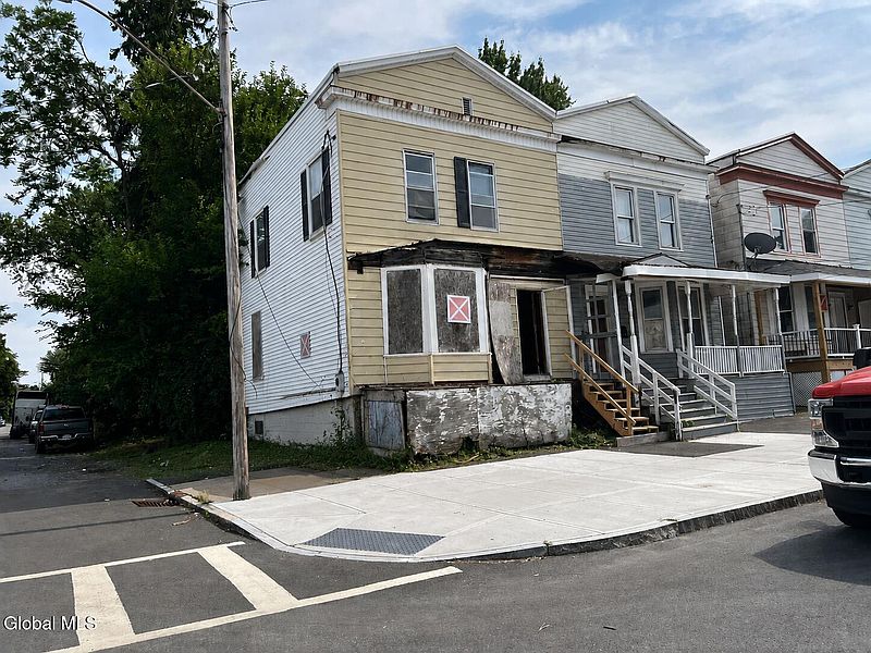 2nd image of 63 Judson Street