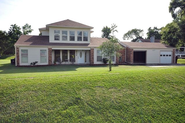 1st image of 5134 La Paix Dr