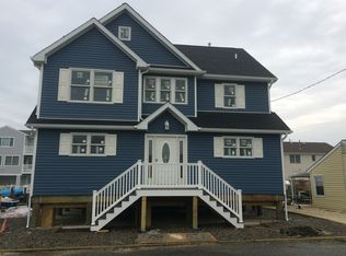 215 Kathryn St, Lavallette, NJ 08735