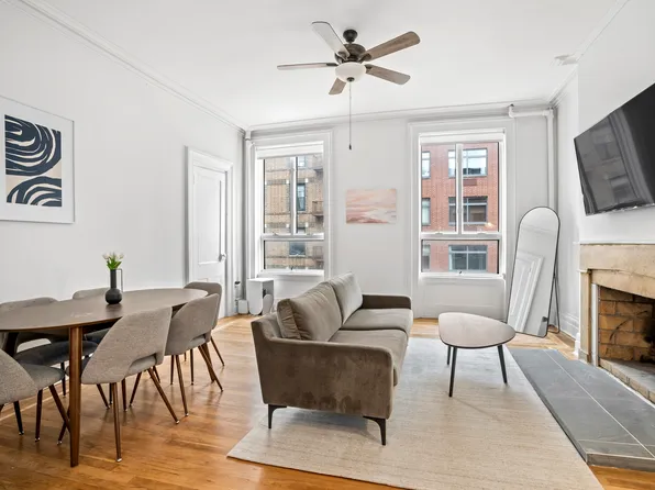 257 West 19th Street image 1 of 8