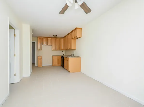 337 48th Street image 10 of 32