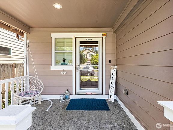 3rd image of 2514 96th ST SE