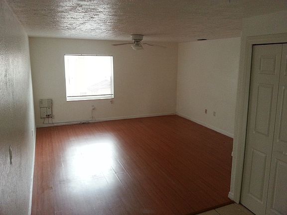 2nd image of 4606 Citrus Creek Abcd #D