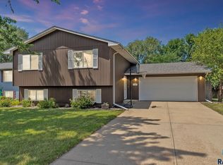 203 Steven St, Worthing, SD 57707
