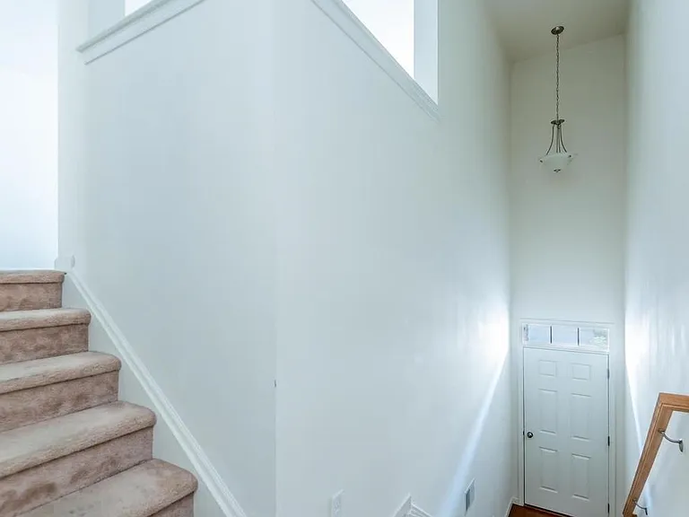 16 Dougherty Dr — Photo 10