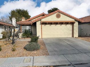 8520 Manalang Rd, Paradise, NV 89123