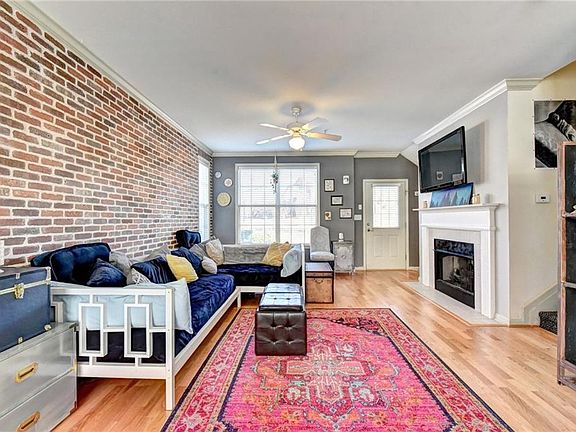 4th image of 445 N Sessions St NW #3