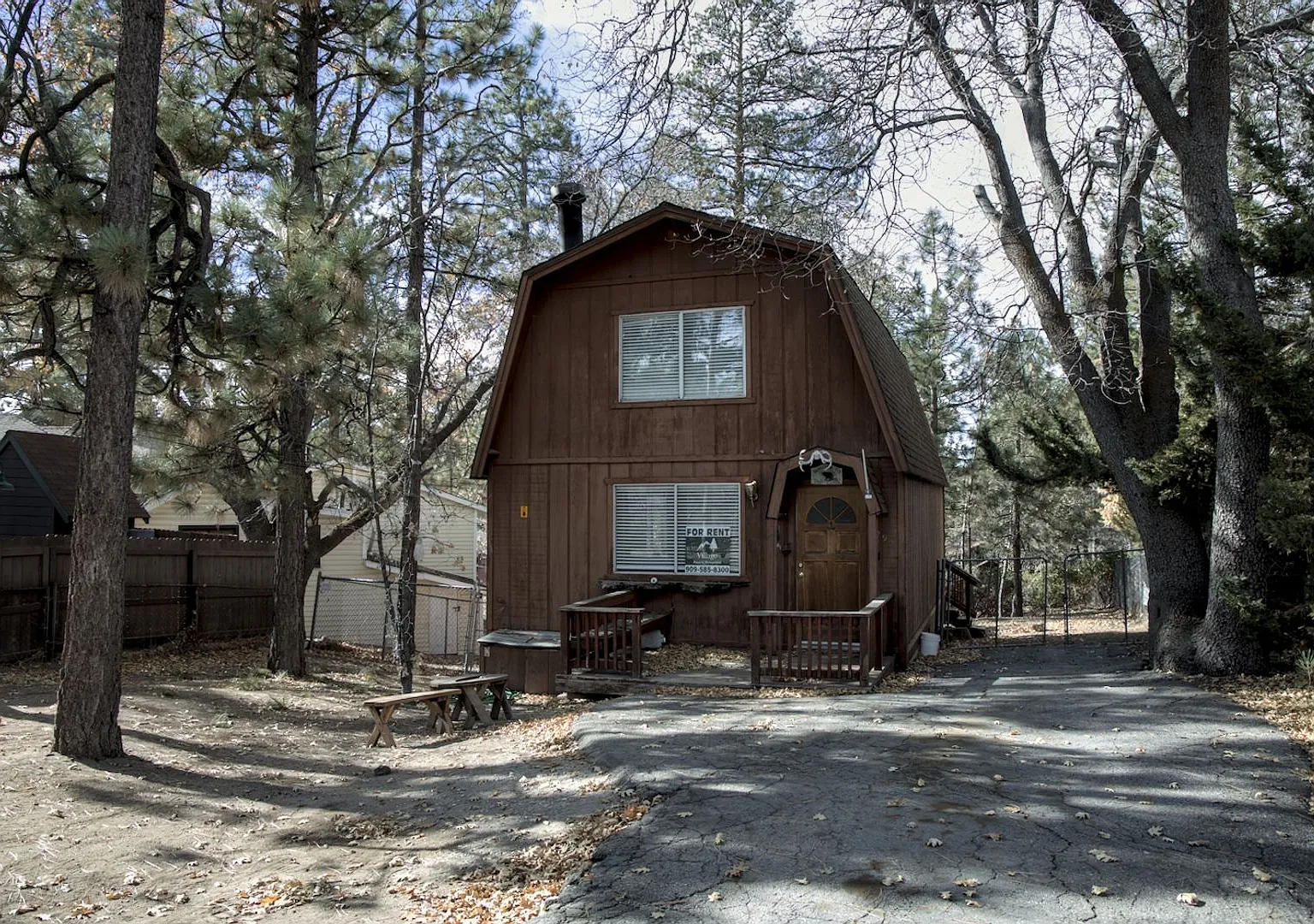 2 Bedroom 1.5 Bathroom by Alpine Slide — Photo 1