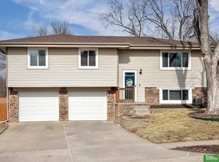 6612 S 109th St, Omaha, NE 68137