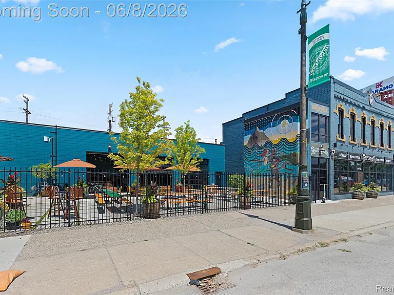 2223 Wabash St — Photo 30