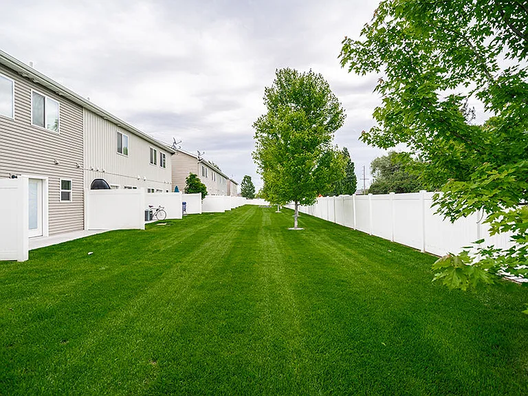 Meadowcreek Townhomes — Photo 47