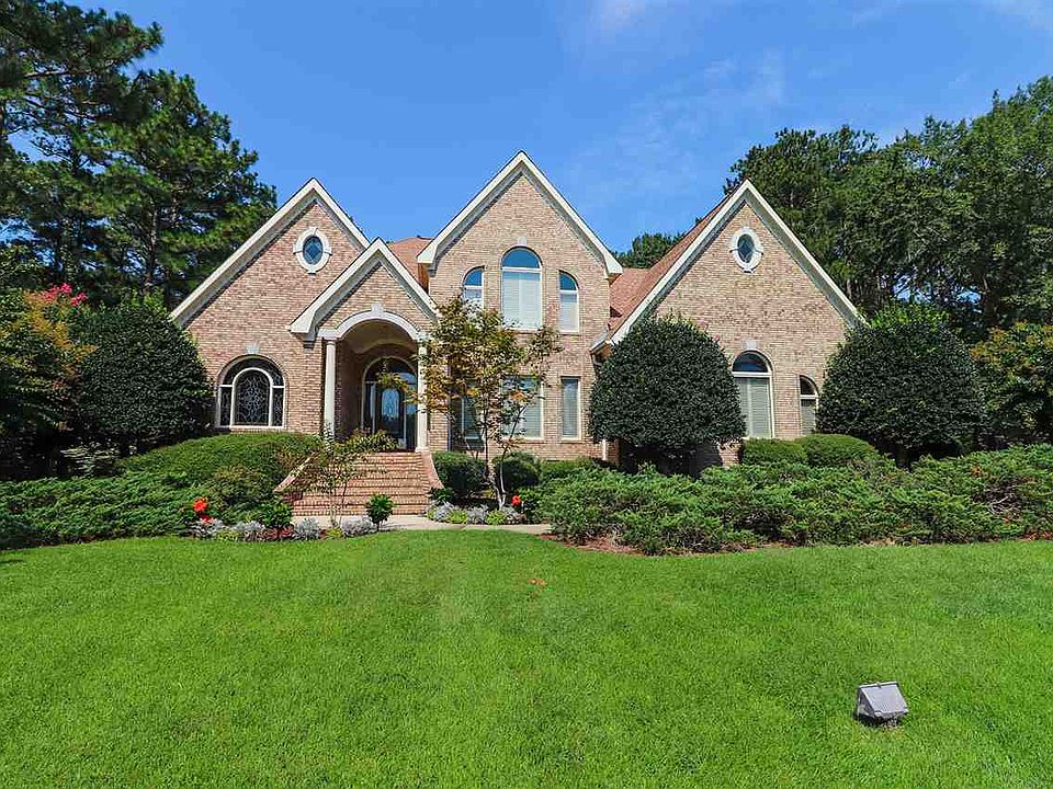 1st image of 107 Julee Emilyn Dr