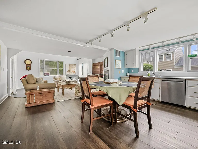 1 Cherry Ln — Photo 24