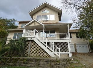 328 Lakeside Ave, Andover, NJ 07821