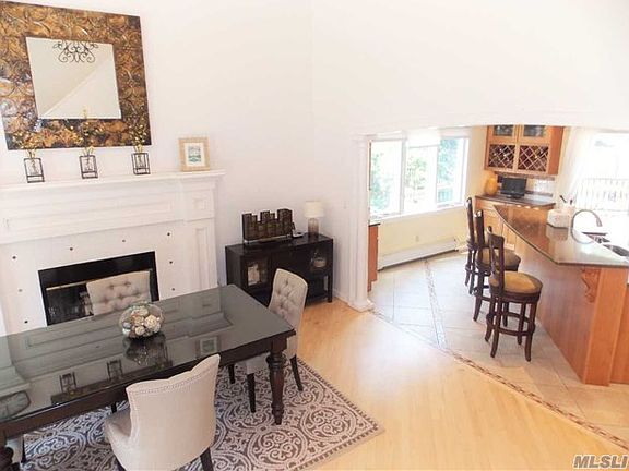 5th image of 5 Leslie Ln