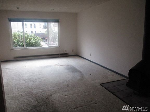 4th image of 240 S 152nd St APT T107