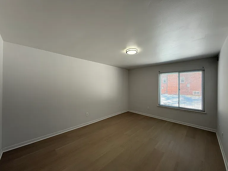 4705 Tecumseh St #102 — Photo 25