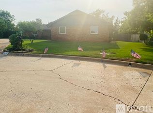 3016 Red Rock Cir, Oklahoma City, OK 73120
