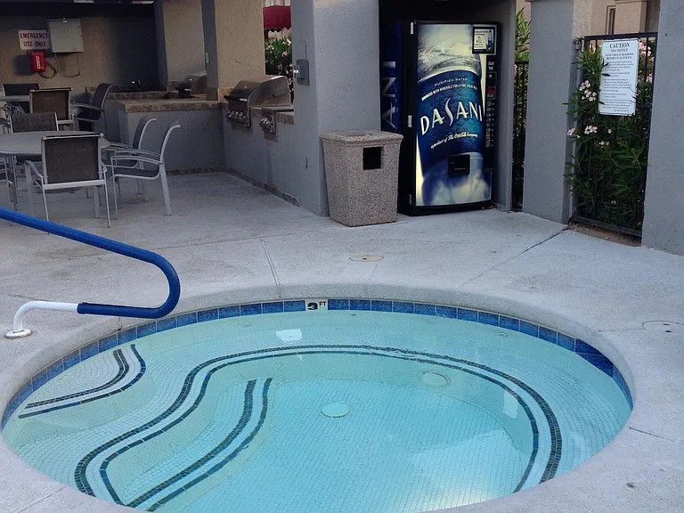 7950 E Camelback Rd #307 — Photo 28