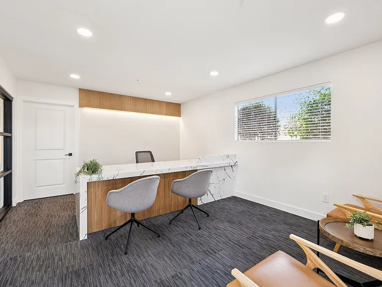 Ocean Villas Apartments — Photo 10