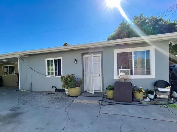 420 W Jackson St, Stockton, CA 95206