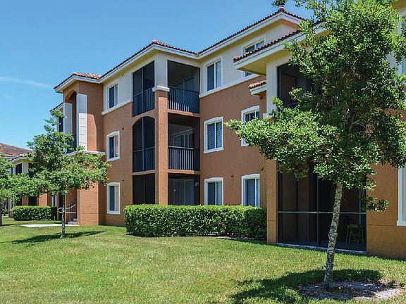 2nd image of 1010 NW Fresco Way #05-206