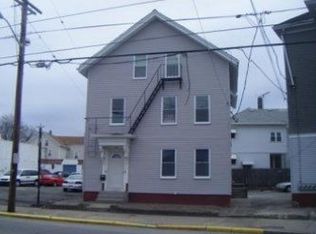 778 Main St, Pawtucket, RI 02860
