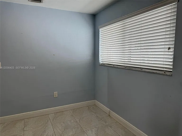 3528 SW 25th Ter #3528 — Photo 12