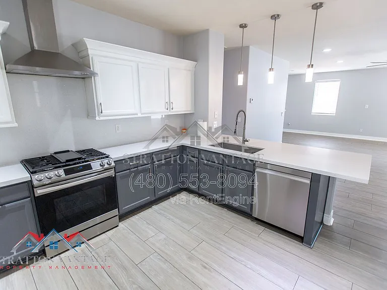 3068 E Ravenswood Dr — Photo 13