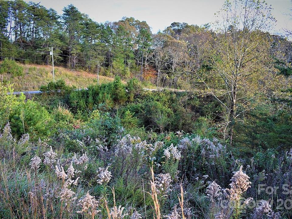 2nd image of 11 Big Rocky Top Dr