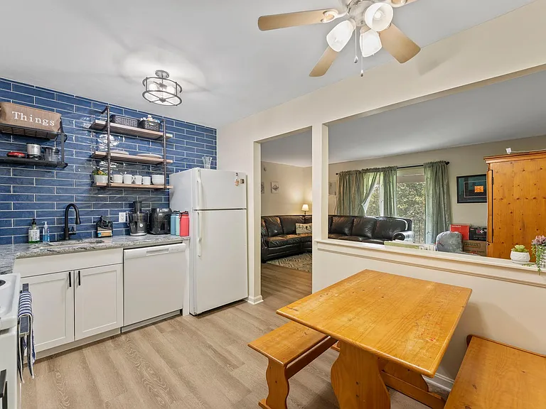 426 Keystone Ave #7B — Photo 6
