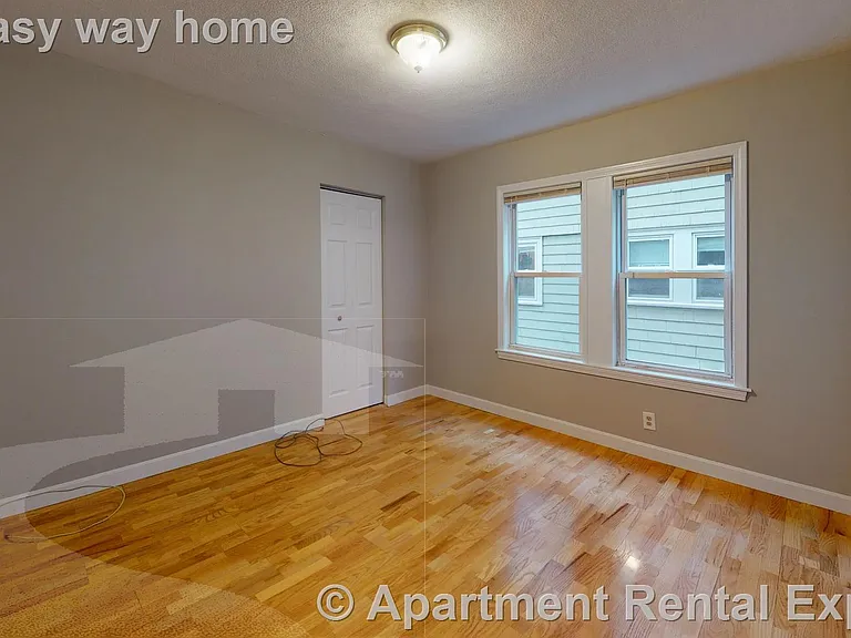 6 Edgar Ct #1 — Photo 5