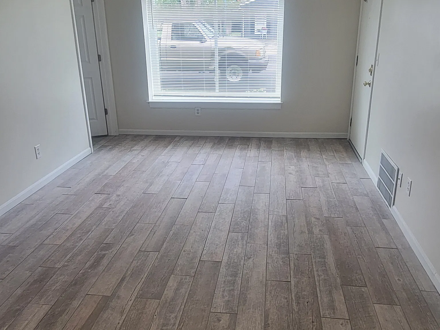 1 bed, 500 sqft, $875 — Photo 2