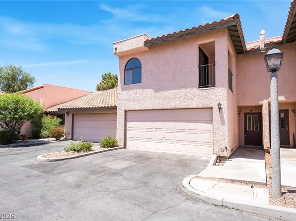 2716 Laguna Shores Ln, Las Vegas, NV 89121