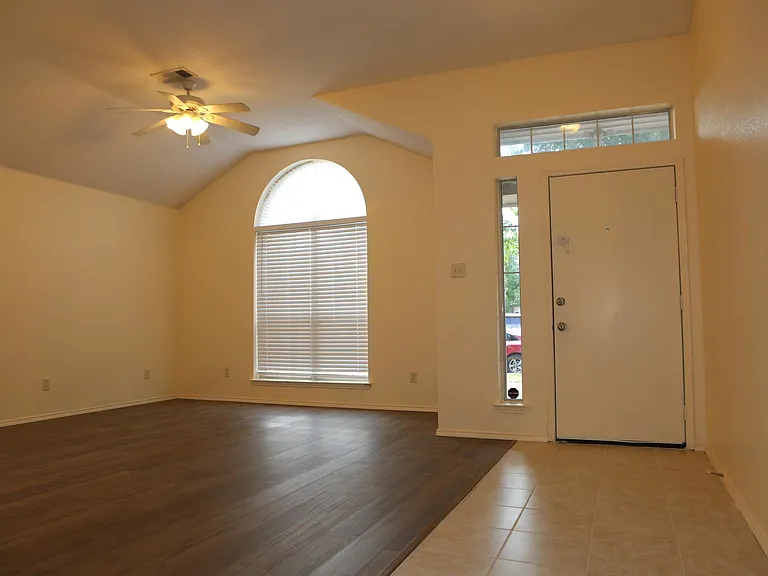 7305 Maplewood Dr — Photo 50