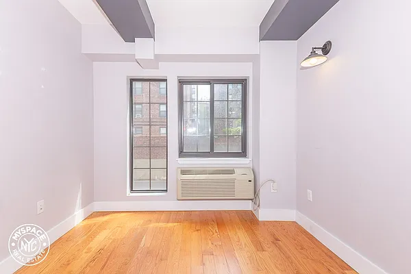 Rented by MySpaceNYC | media 28