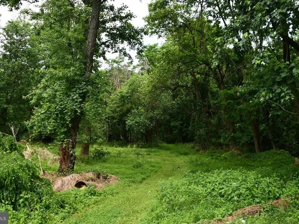 14522 Jones Ln, Gaithersburg, MD 20878